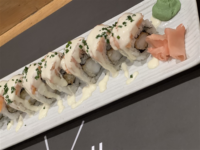 Citrus salmon roll 